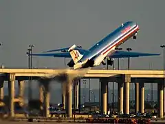 MD-80.