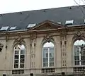 Amiens, hotel de Franqueville : corps central (détail)