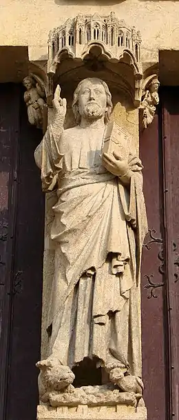 Cathédrale Notre-Dame d'Amiens, statue du Beau Dieu d'Amiens, (vers 1230).