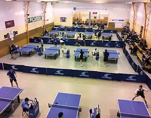 L'Amiens Sport Tennis de Table dans le gymnase Albéric-Labaume
