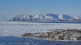 L'île vue de Kulusuk.