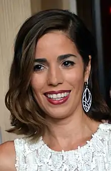 Ana Ortiz (Susan)