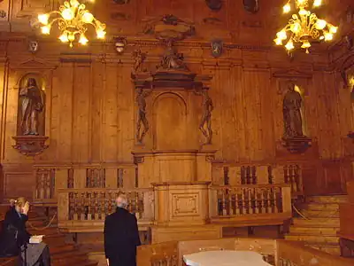 Photo de l'intérieur du théâtre anatomique de Bologne.
