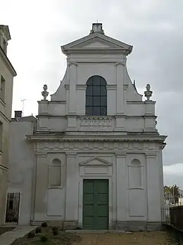 Façade de la chapelle des Ursulines.