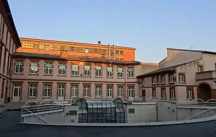 Description de l'image Ancien hôpital Larrey, amphithéâtre du Conservatoire, Toulouse.jpg.