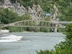 Ancien pont sur le Var du tramway de la Vésubie.