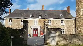 Ancienne demeure du sous-préfet de Châteaubriant. Accueil actuel du château.
