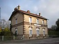 ...de s'arrêter en gare de Vascœuil...