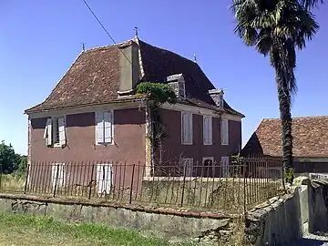 Maison ancienne.