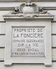 Ancienne plaque au n°145.