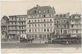 Au début du XXe siècle : villa Le Courlis, hôtel Bellevue, hôtel des étrangers et hôtel Beau Rivage (ex-rue Aguado).