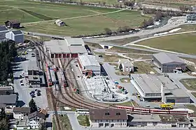 Vue d'ensemble aérienne de la gare d'Andermatt.