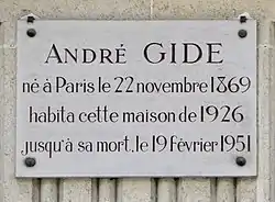 Plaque au no 1 bis à la mémoire d'André Gide.