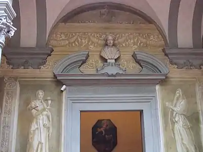 Le buste d'Andrea del Sarto et les deux allégories de la Foi et de l'Espérance.