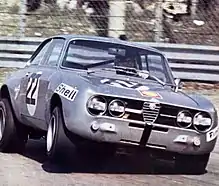 Description de l'image Andrea De Adamich - Alfa Romeo Giulia 2000 GTAm (1972 Monza 4 Hours).jpg.