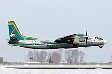 Un Antonov An-24 d'Angara Airlines.