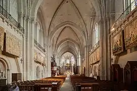 Cathédrale Saint-Maurice d'Angers (1250).