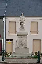 Le monument aux morts d'Angerville.