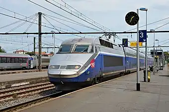 L’arrivée du T.G.V en Gare d'Angoulême.