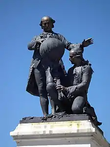 Monument aux frères Joseph et Étienne Montgolfier (1883, détail), Annonay, place de la Libération.