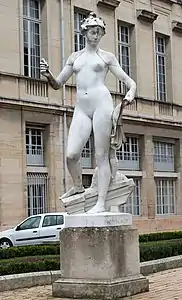 L'Architecture (1900), marbre, Troyes.