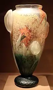 Vase tulipe, 1910.