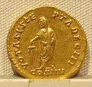 Aureus, libation d'Antonin le Pieux