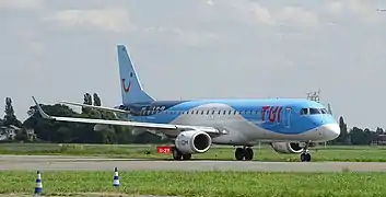 Embraer 190 de TUIfly Belgium (2019).