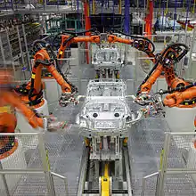Utilisation de robots industriels pour l'automobile