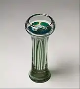 Vase aux nénuphars (1913).