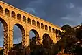 Aqueduc de Roquefavour vu du petit parking au sud-ouest.