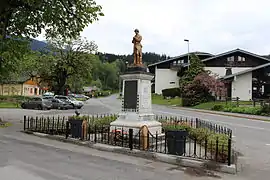 Monument aux morts.