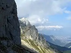 Les arêtes versant vallée du Drac.