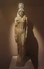 Statue dans le style égyptien
