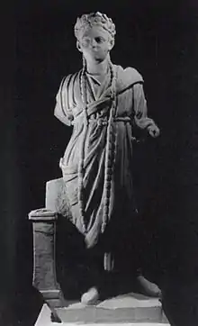 Statue d’un prêtre de Galle de Cybèle.
