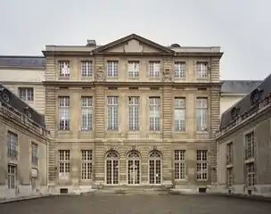 Archives nationales (Paris) : hôtel de Rohan, côté cour.