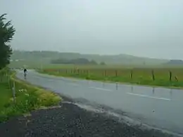 Pluie et chaussée détrempée à proximité du col du Pranlet (1 363 m) sur l’Ardéchoise 2016