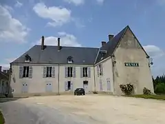 Le corps de bâtiment abritant le Musée des vieux Métiers.