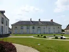 Bâtiment du château de Saint-Maur qui abrite le musée des Métiers.