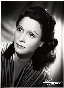 Arletty (1943)