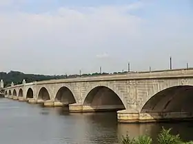 L'Arlington Memorial Bridge.