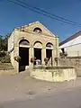 Lavoir et fontaine rue du Milieu.