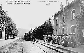 Arrivée du train à Massiac au 19e siècle