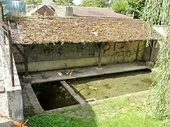 Lavoir, rue de Margicourt.