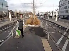 Œuvre de Sylvie Defraoui Trame et tram à Lancy, Canton de Genève, Suisse.