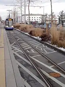 Œuvre de Sylvie Defraoui Trame et tram à Lancy, Canton de Genève, Suisse.