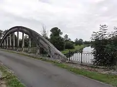 Pont du canal de Saint-Quentin.