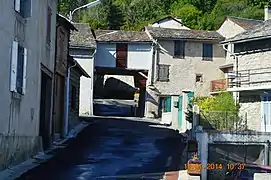 Une rue du village