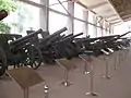 Type 4 15 cm exposé au musée militaire de la "Révolution du Peuple Chinois" (2e en partant de la gauche)