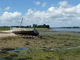 Épave près de la pointe de Berno.